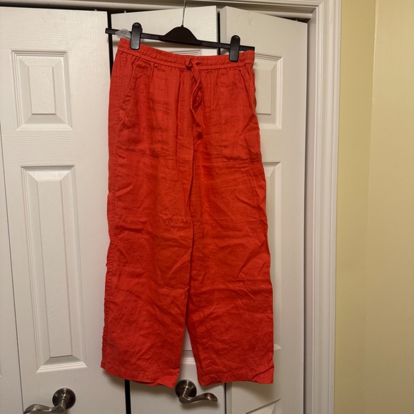 Banana Republic Vibrant Coral Joggers - Picture 4 of 9